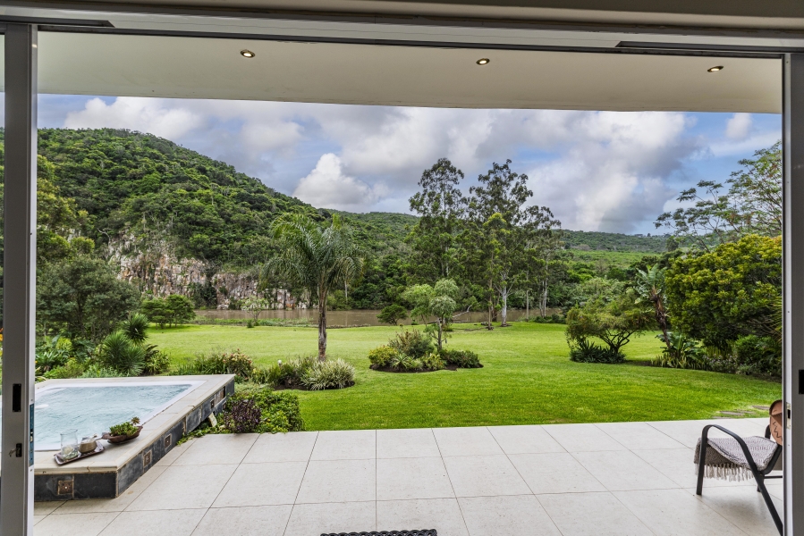 6 Bedroom Property for Sale in Dorchester Heights Eastern Cape